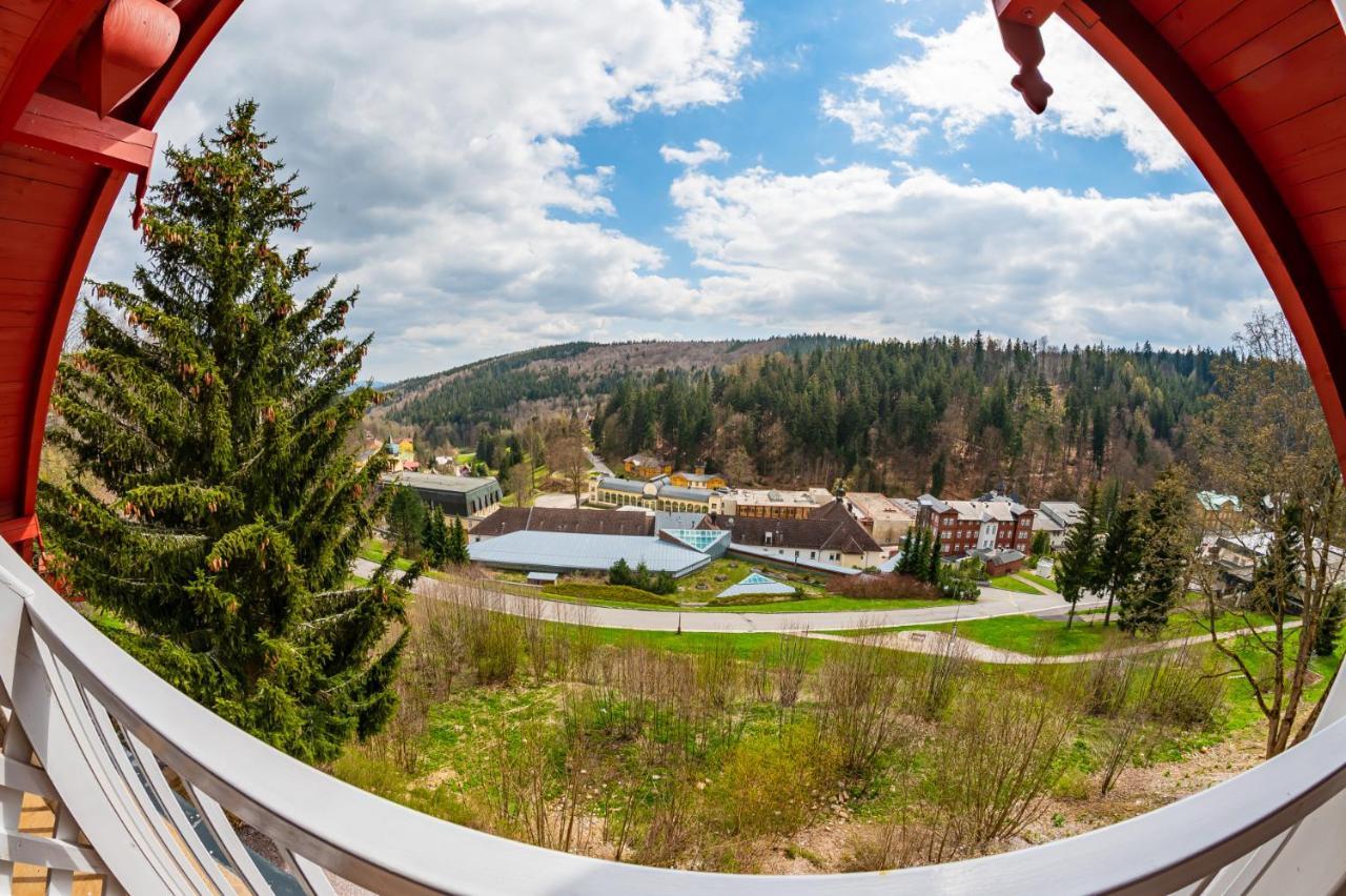 Penzion Zamecek Johannisbad Exterior foto